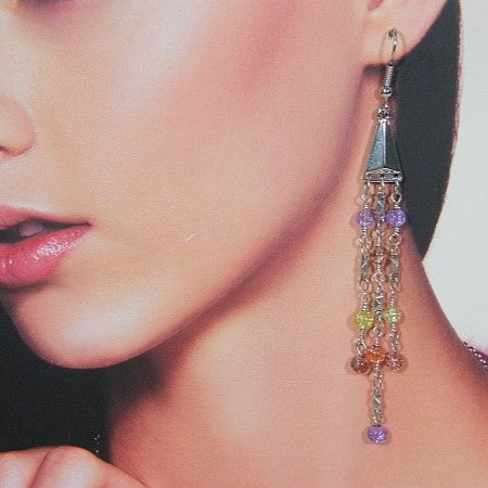 Lange oorhanger met gekleurde Swarovski kristallen