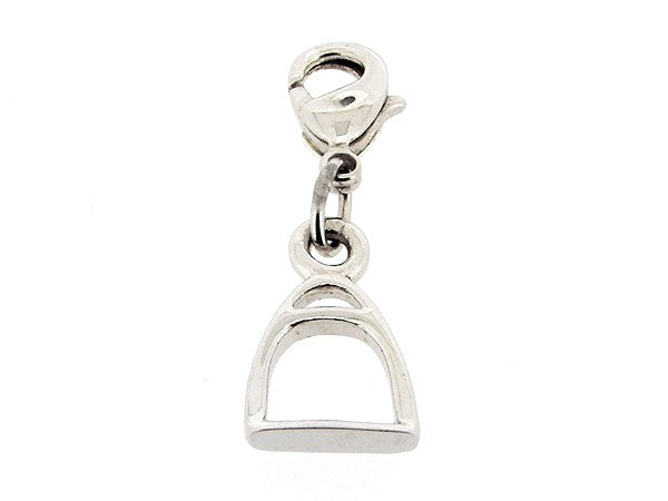Silberner Charm mit Pferde-Steigbügel-Figur