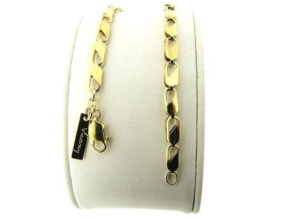 Gold necklace with fancy close forever links