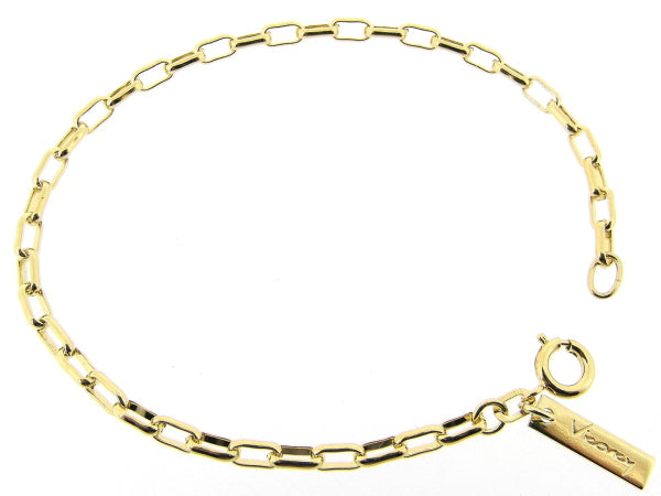 Gold bracelet with small square close for ever links