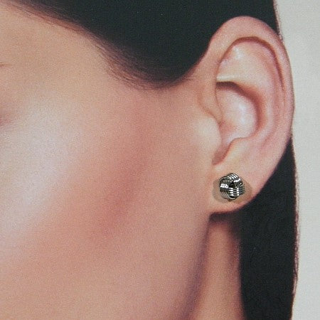 Ohrstecker aus silbernem Diamantknopf