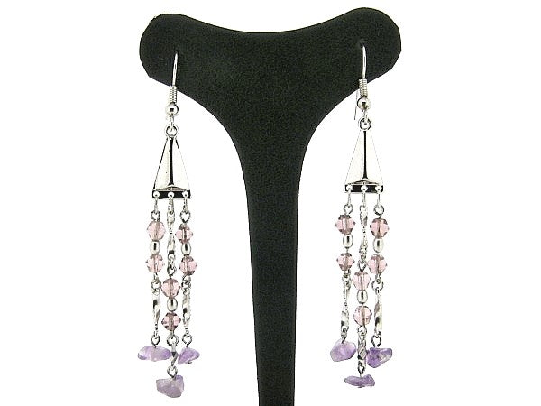 Lange oorhanger met Swarovski kristallen en amethist edelsteentjes