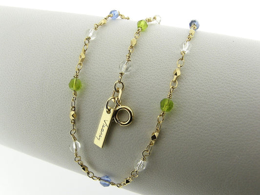 Goldene Halskette mit farbigen Swarovski-Kristallen