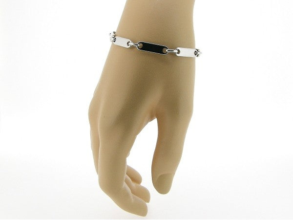 Silbernes Gliederarmband mit sportlichem Plättchenelement