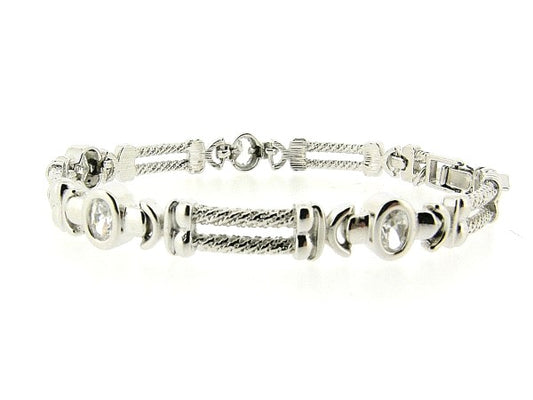 Zilveren armband met Zirkonia steentjes en kabel schakel