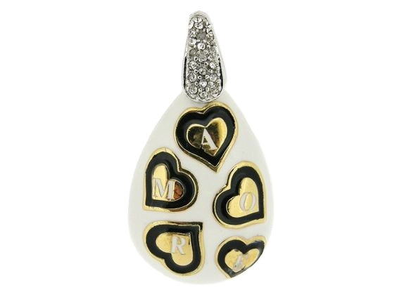 Anhänger mit goldenen Mini-Herzen „amore“, umrandet von roter und weißer Emaille